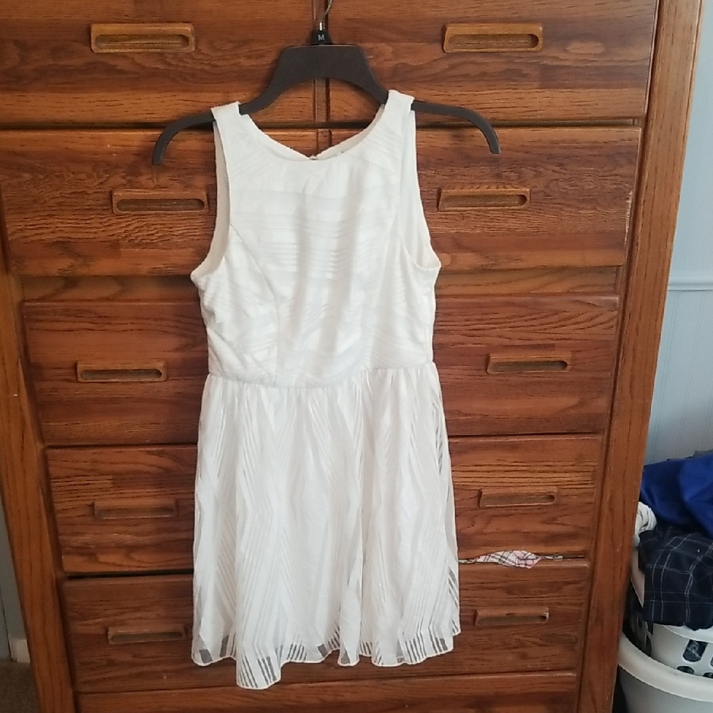Emerald Sundae White Dress